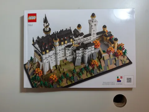 Lego 21063 Neuschwanstein Castle Instruction Manual