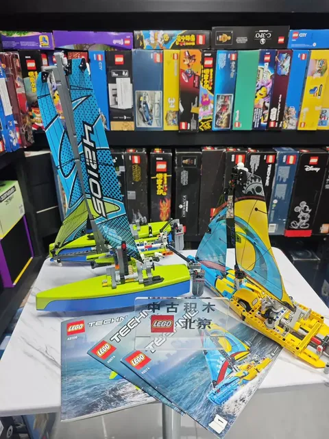 LEGO 42105 Catamaran+42074 Racing Yacht 734 pcs -丨With  Instruction丨No box！