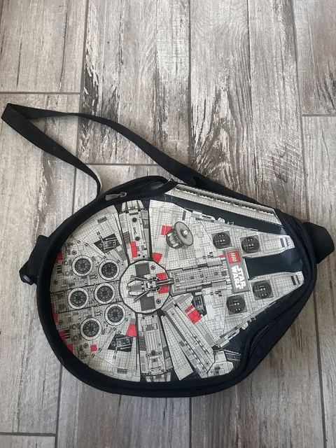 Lego Star Wars ZipBin Millennium Falcon Storage Case Crossbody 