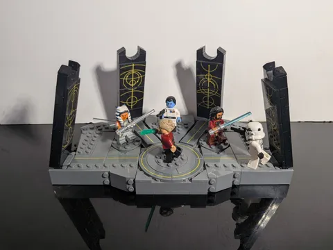 LEGO Star Wars: Ahsoka Tano's Duel on Peridea (75385)