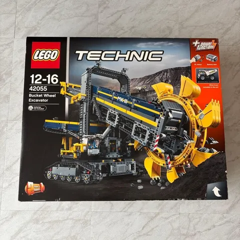 LEGO Technic 42055 Bucket Wheel Excavator Power Functions Model Yellow Gray Blue