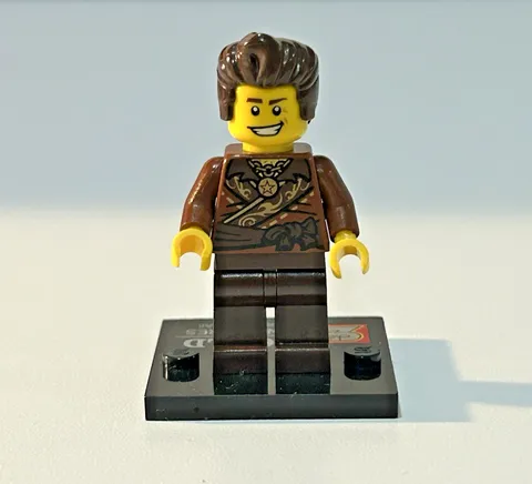 Lego Ninjago Possession  Dareth (Brown Ninjago) Airjitzu Minifigure njo0170