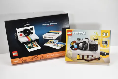 LEGO Icons 21345 Polaroid Camera Creator 31147 Retro Camera Bundle Double Sealed