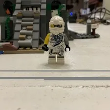 DAMAGED Lego Ninjago Zane Tournament of Elements Robe Battle Damage(njo0228)