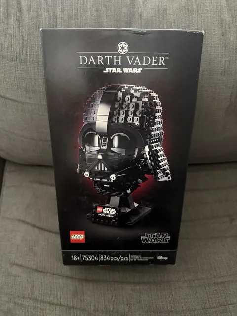 LEGO Star Wars: Darth Vader Helmet (75304) Brand New Factory Sealed Retired RARE