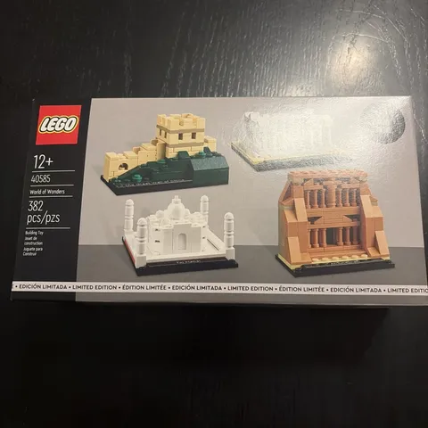 LEGO ARCHITECTURE: World of Wonders (40585)LEGO Building Set Brand New Sealed