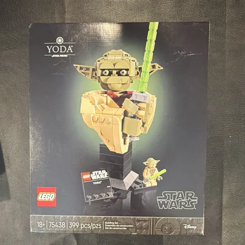 LEGO Star Wars Yoda 75438 Building Set 399 pcs 18+ w/ Display Stand