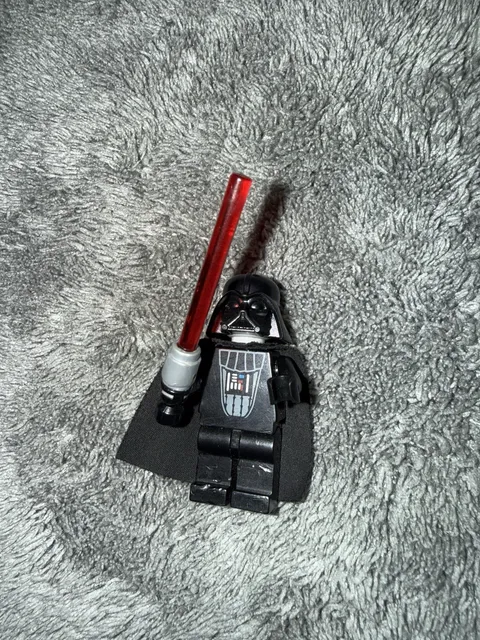 LEGO Star Wars Minifigure sw0117 Darth Vader with light-Up Lightsaber