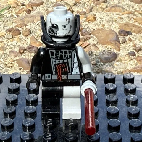 LEGO Star Wars Darth Vader Battle Damaged Minifigure sw0180 Authentic