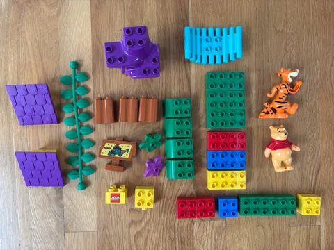 Lego Duplos "Tiggers Treehouse" #2990 Set  Winnie the Pooh 1999 Incomplete