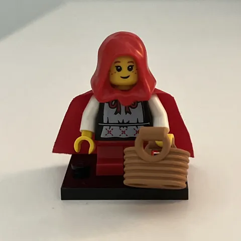 LEGO CMF Minifigures: Series 7 Grandma Visitor, Little Red Ridinghood