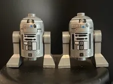 2x Lego Star Wars R2-Q2