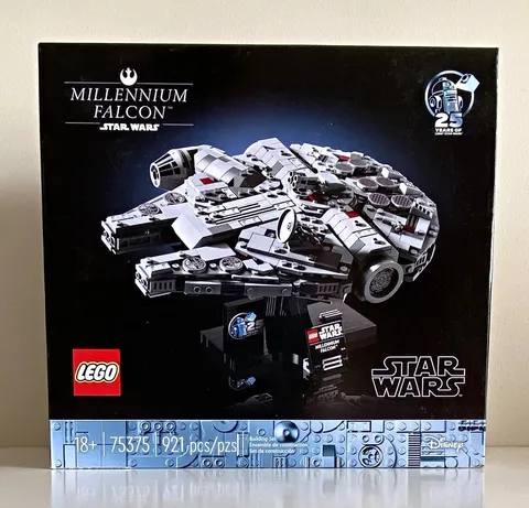 LEGO Star Wars 75375 Millennium Falcon Starship Collection 921pcs Display Stand