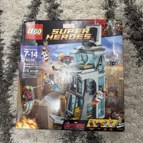 LEGO Marvel Super Heroes Attack on Avengers Tower 76038, 515 pcs, Iron Man, Thor