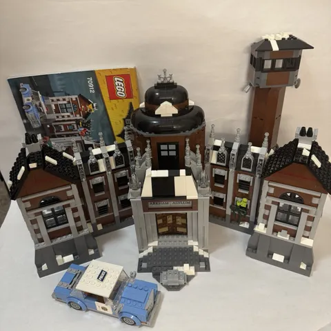 LEGO Batman Movie Arkham Asylum 70912 99% Complete w/Manual - No Minifigures