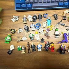 LEGO Star Wars Yoda Minifigure + Mixed Lot Minifigures & Accessories