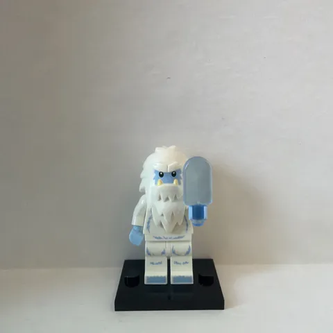 Yeti Series 11 Snow Man LEGO Minifigure Mini Figure Fig col170