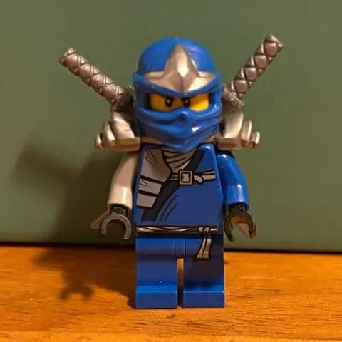 LEGO NINJAGO: Jay ZX 9553 Mini Figure w/ Armor