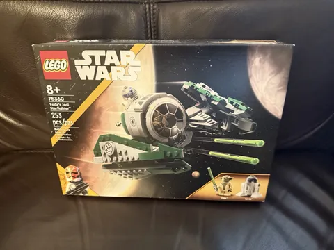 NIB SEALED LEGO Star Wars: Yoda's Jedi Starfighter 75360 RETIRED