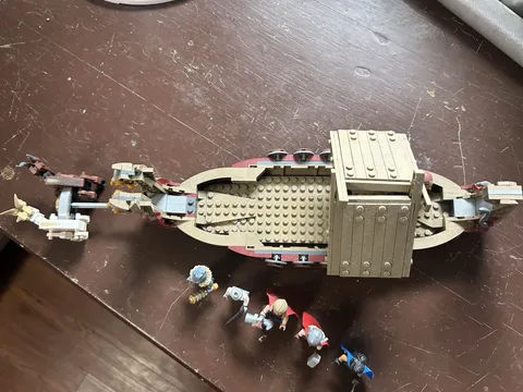 LEGO Marvel Super Heroes: The Goat Boat (76208)