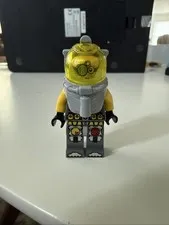LEGO Atlantis Axel Diver Minifigure 7977 Yellow and Dark Gray Diving Genuine