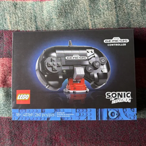 LEGO 40769 Sonic The Hedgehog Sega Genesis Controller - Limited Edition
