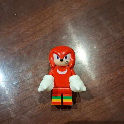 lego sonic the hedgehog, Knuckles Angry Minifigure