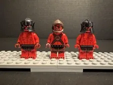 LEGO Nexo Knights Minifigures: Crust Smasher nex026 + Beast Master nex008 (b3)