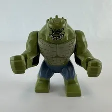 LEGO Killer Croc Bigfig 76055 Great condition 