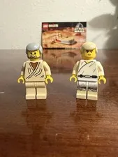 LEGO Obi Wan and Luke from 1999 set 7110- Landspeeder (with instructions)