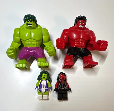 LEGO Hulk & Red Hulk Bigfig Lot of 4 w/ 2 Minifigures Plastic Figures she hulk