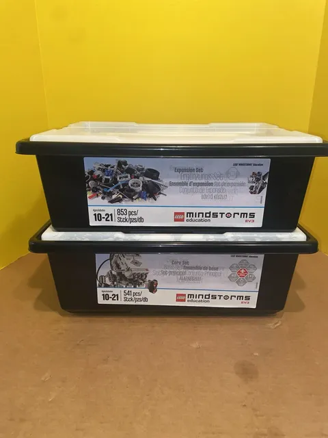 2013 LEGO Mindstorms EV3 45544 and LEGO Mindstorms 46660 Factory Sealed