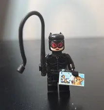 LEGO DC - Catwoman - sh1089 From Set 76300