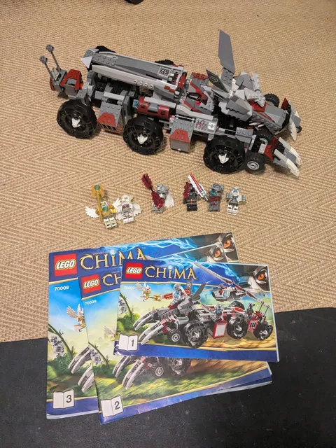LEGO Chima 70009 Worriz's Combat Lair - Manuals, 99% Complete w/ Figs, Excellent