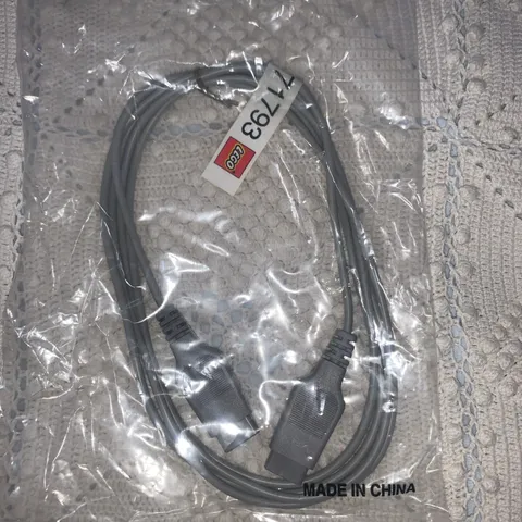 Vintage Lego Mindstorms  9-Pin Serial PC Interface Cable #71793 NOS Factory Seal
