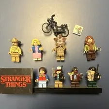 LEGO Stranger Things The Upside Down Minifigure Lot - Set 75810