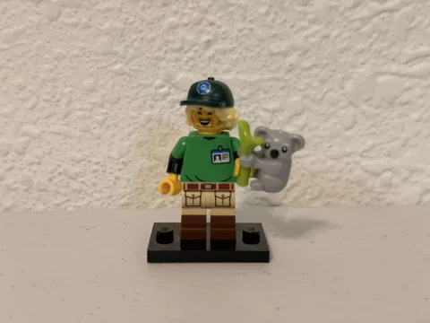 Lego Collectible Minifigure 24 Conservationist Zoo Keeper And Koala New Retired.