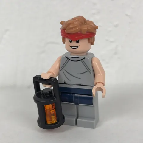 LEGO Minifigure Brandon BRAND Walsh w/ Lantern Exclusive Goonies 21363 idea261