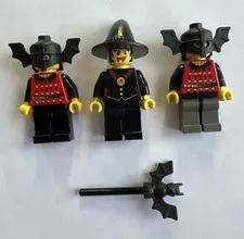 LEGO Fright Knights x2 Bat Lord Minifigure 2539 And Witch cas023