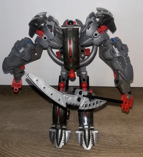 LEGO BIONICLE: Mata Nui Makuta (8593) Titan Warrior Vintage Rare Near Complete