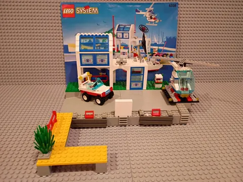 Vintage Lego Town 6338 Hurricane Harbour 