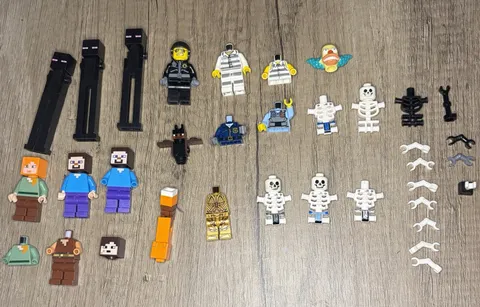 LEGO Minifigure and Part lot (Minecraft, Ninjago, Skeleton, Simpsons) 