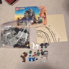 LEGO System: Bandit's Secret Hideout (6761) 100% Complete VERY USED Instructions