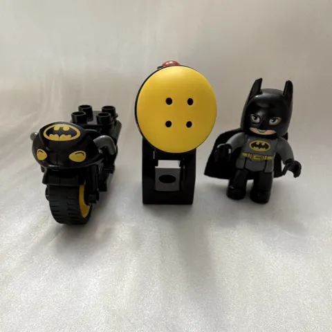Lego Duplo Batman in black cape DC  set