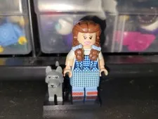 Used LEGO Movie 2 Dorothy & Toto The Wizard of Oz Minifigure 71023