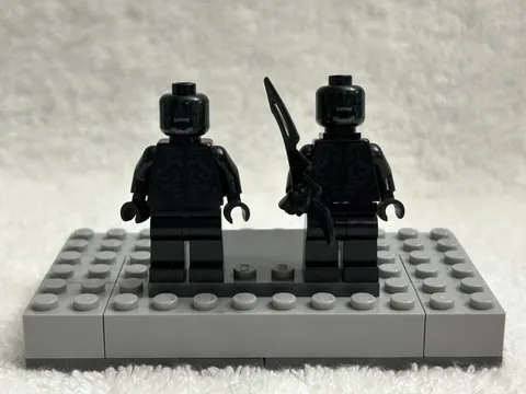 LEGO Marvel Super Heroes Berserker Minifigures Pair 