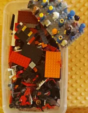 LEGO Minifigures Bulk Lot w/ Assorted Mixed Minifigure Parts & Pieces