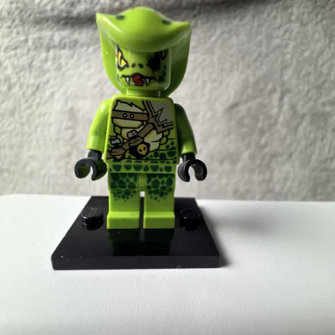 Lego Minifigure Ninjago Lasha