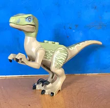 LEGO Delta Velociraptor Dinosaur Original Figure