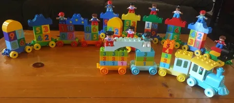 Lot Of Lego Duplo Multicolor Number Trains With Minifigures!! Over 100 Pieces